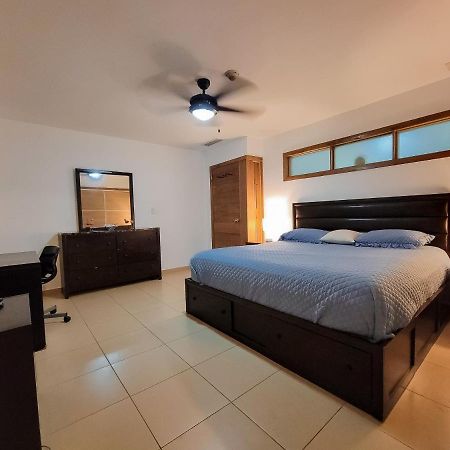 Marbella Towers Beachfront 2 Bedrooms Juan Dolio Eksteriør bilde